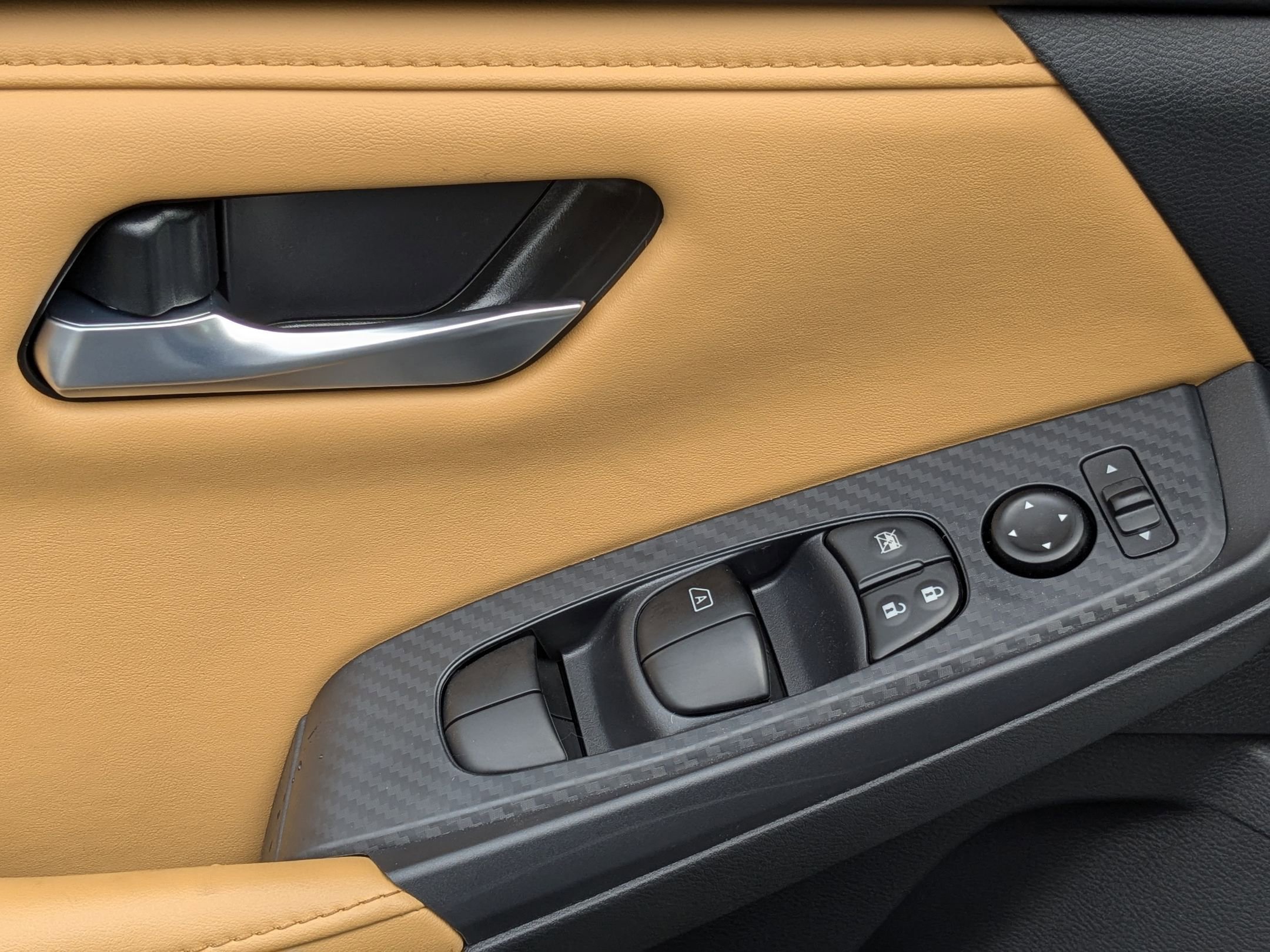 2025 Nissan Sentra SV Image 20 of 27