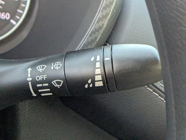 Vehicle image 19 of 27