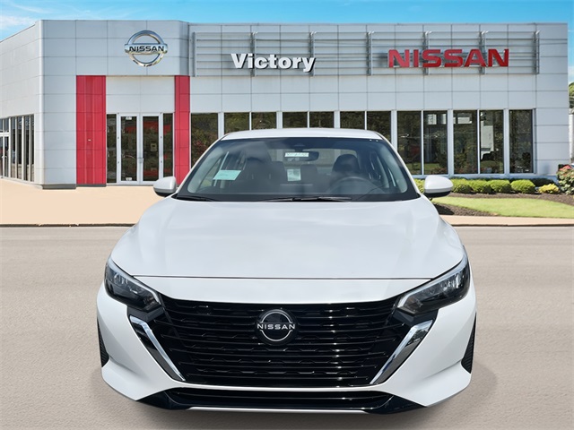 Vehicle image 2 of 28