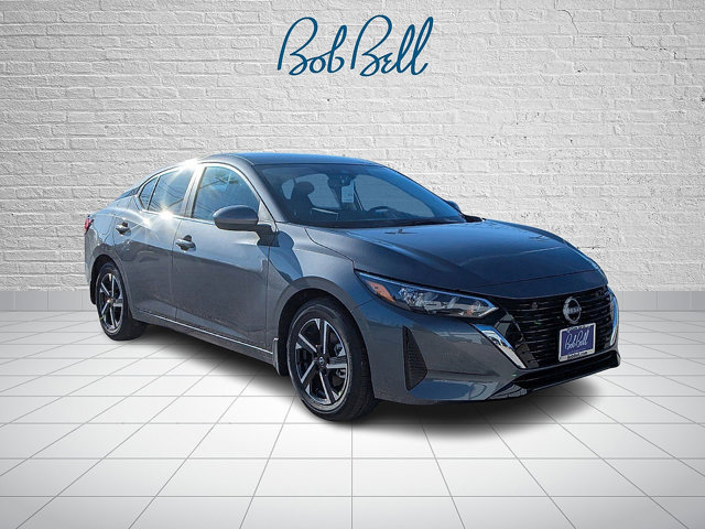 Vehicle image 2 of 26