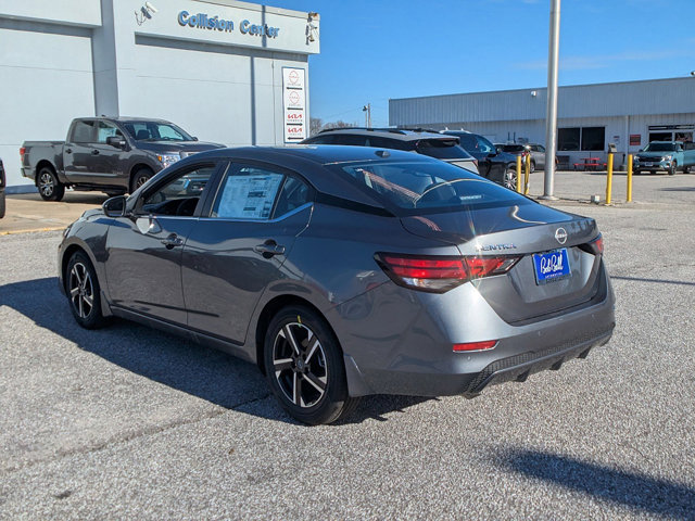 Vehicle image 5 of 26