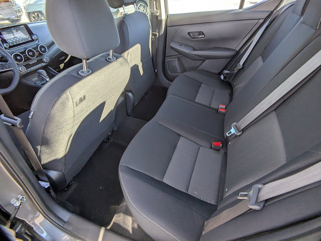 Vehicle image 8 of 26