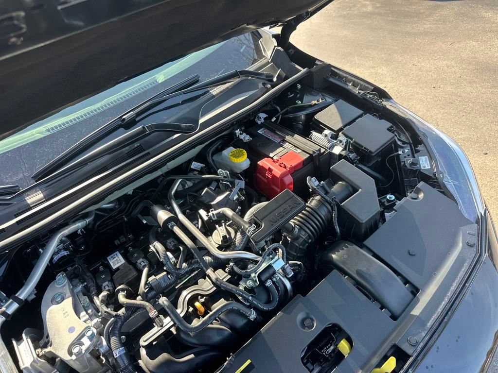 Vehicle image 29 of 33