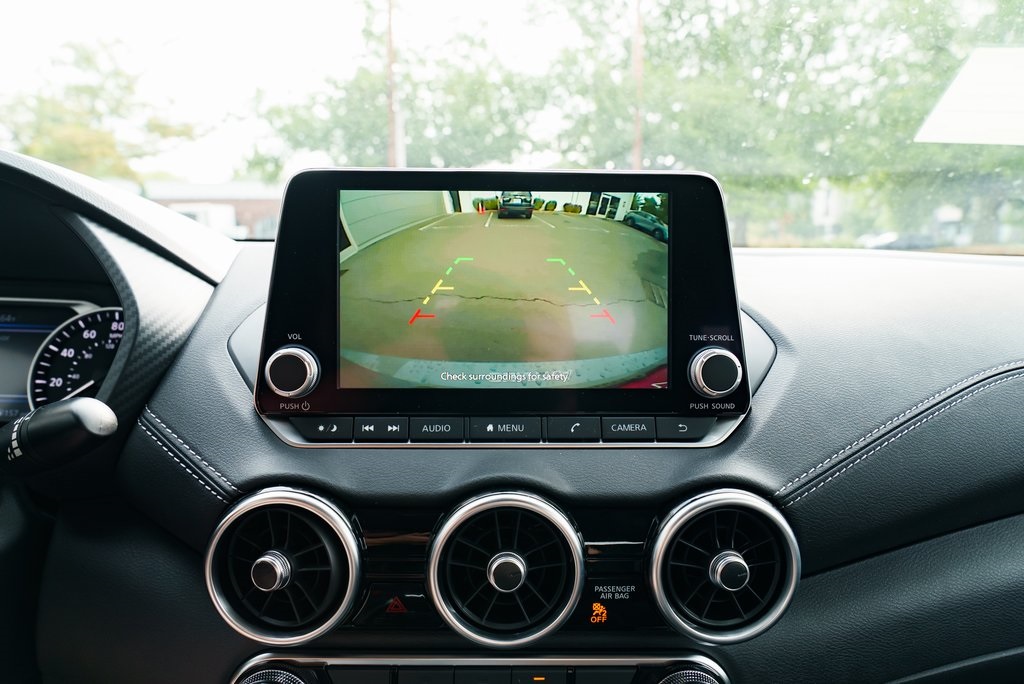 2025 Nissan Sentra SV Image 23 of 28