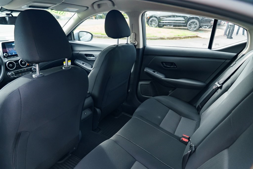 2025 Nissan Sentra SV Image 15 of 28