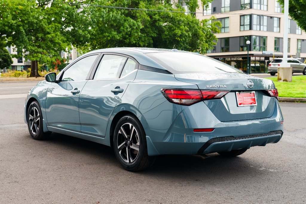2025 Nissan Sentra SV Image 7 of 28