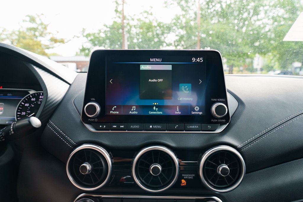 2025 Nissan Sentra SV Image 24 of 28