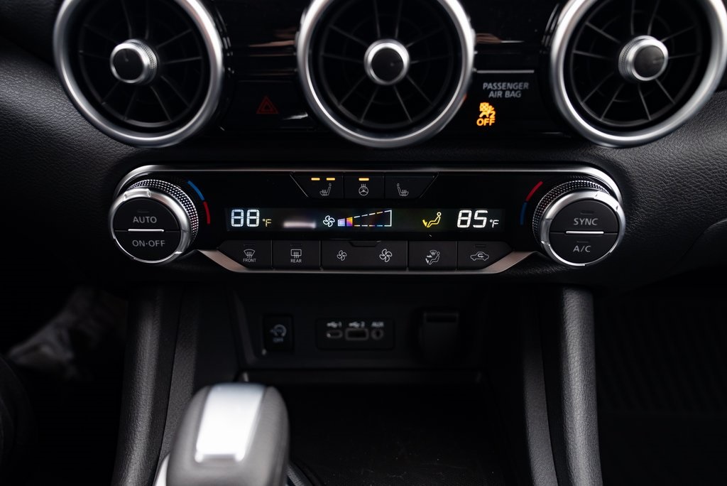 2025 Nissan Sentra SV Image 26 of 26