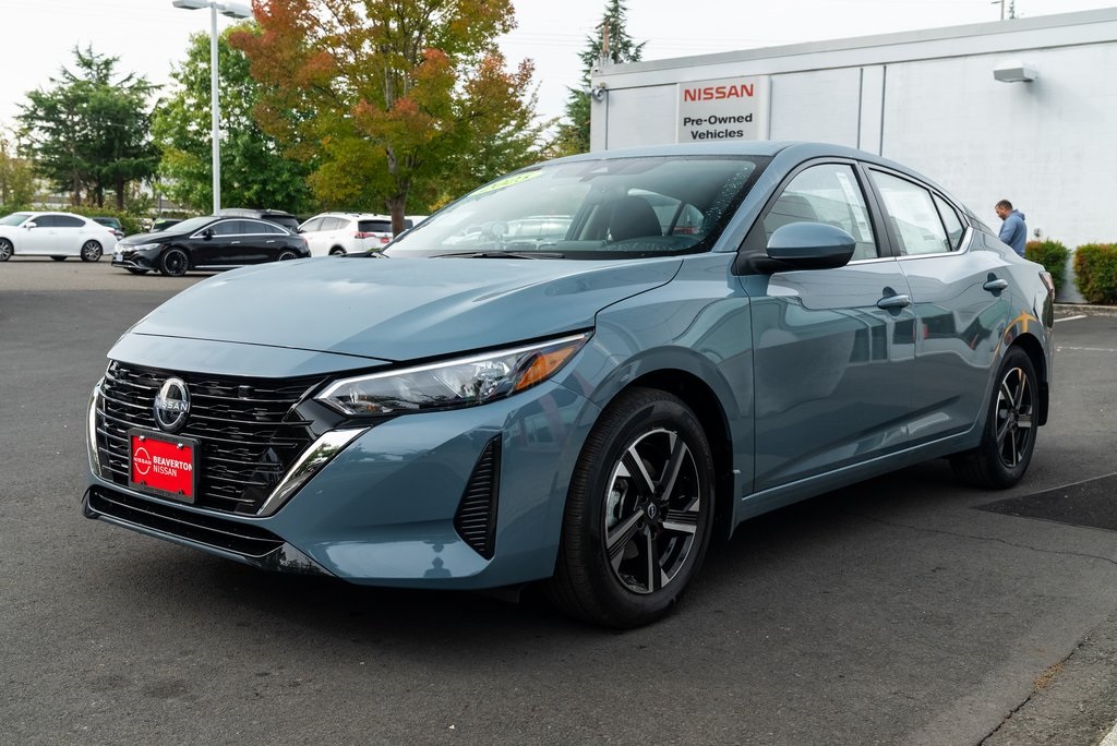 2025 Nissan Sentra SV Image 1 of 26