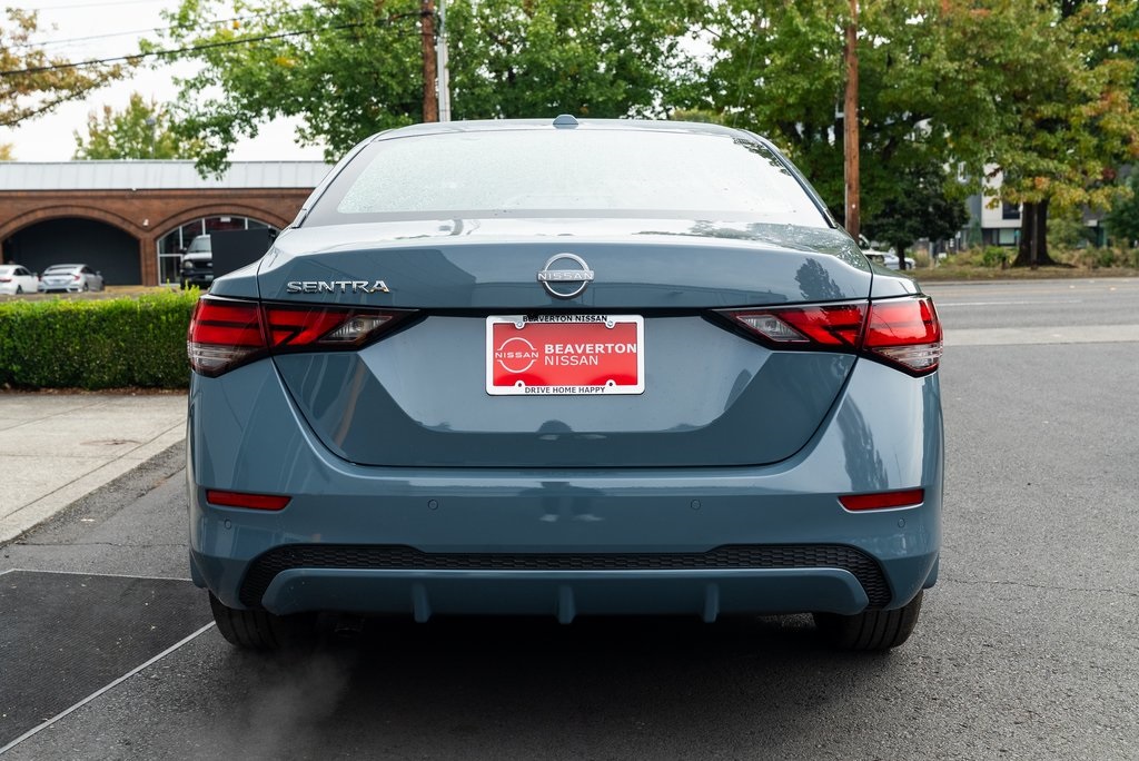 2025 Nissan Sentra SV Image 6 of 26