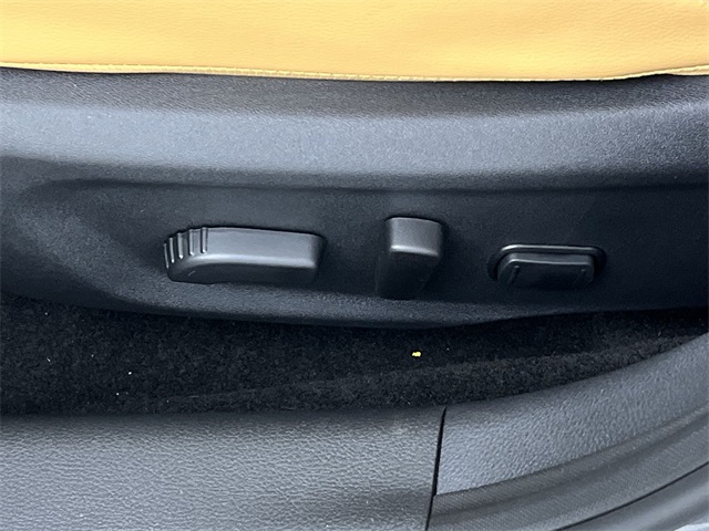 2025 Nissan Sentra SV Image 21 of 26