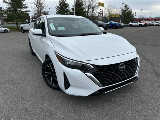 Vehicle image 9 of 34