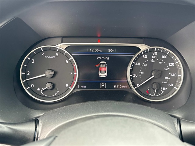 Vehicle image 33 of 34