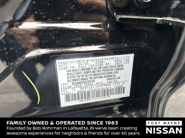 Vehicle image 19 of 36