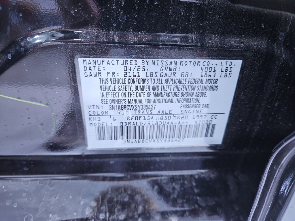 2025 Nissan Sentra SV Image 27 of 28