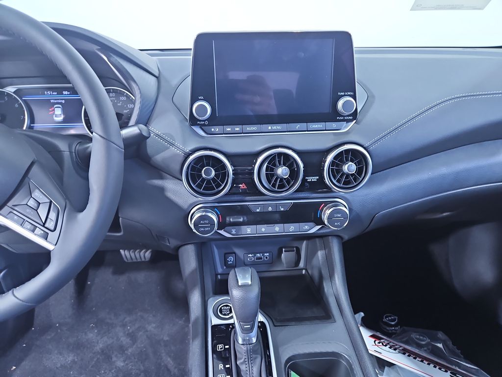 2025 Nissan Sentra SV Image 28 of 28
