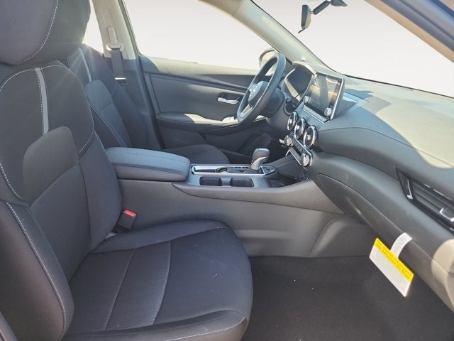 Vehicle image 26 of 31
