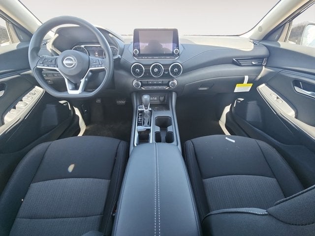 Vehicle image 19 of 31