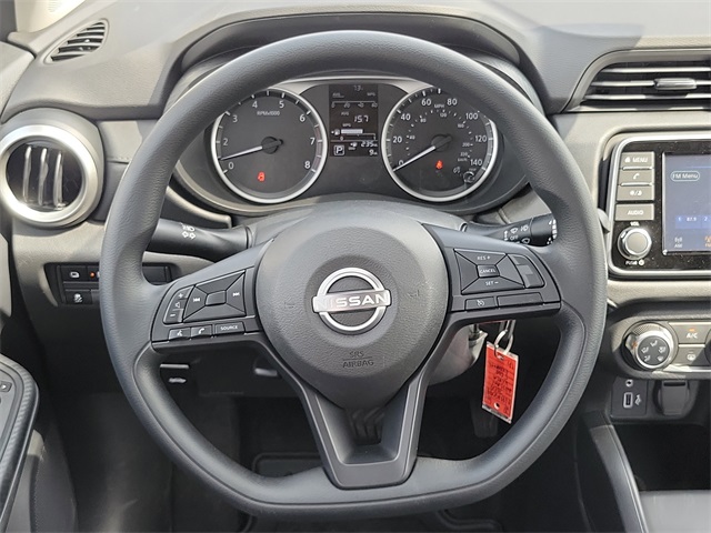 Vehicle image 18 of 25