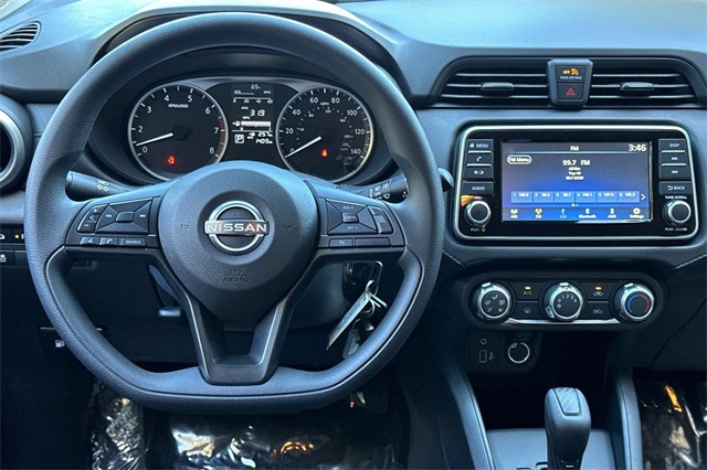 Vehicle image 17 of 37