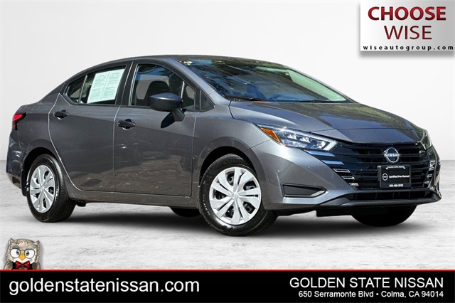 Vehicle image 4 of 37