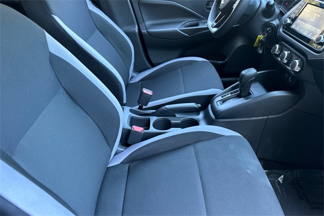 Vehicle image 18 of 37