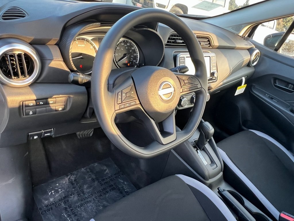 2025 Nissan Versa S Image 14 of 26