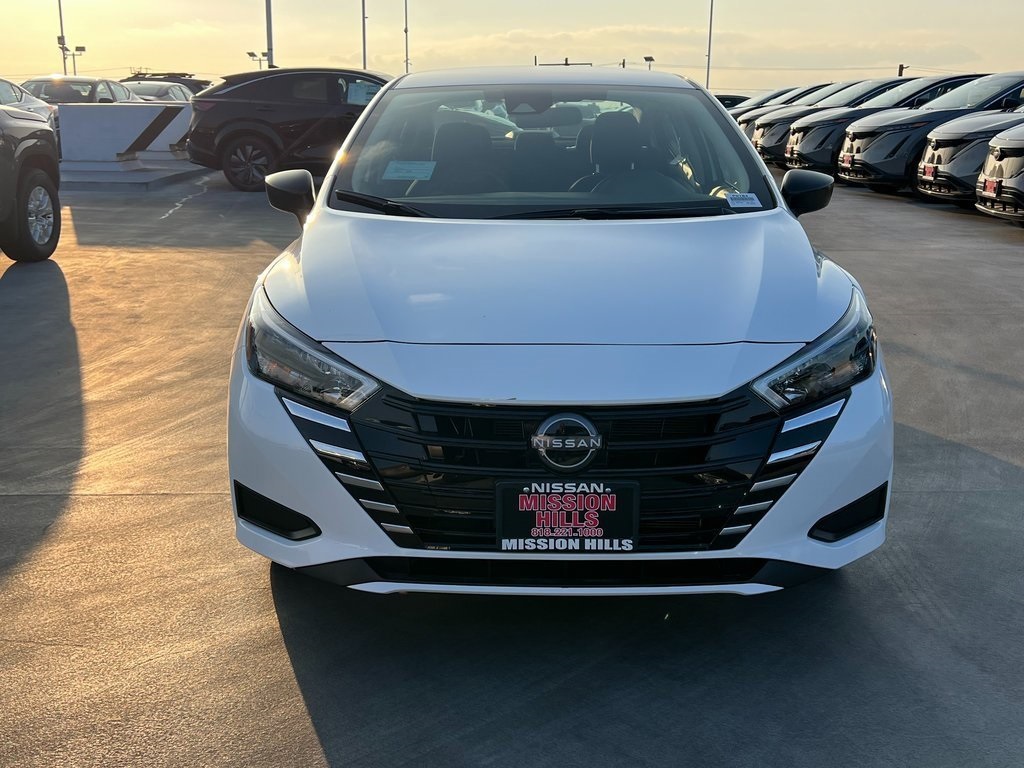 2025 Nissan Versa S Image 2 of 26