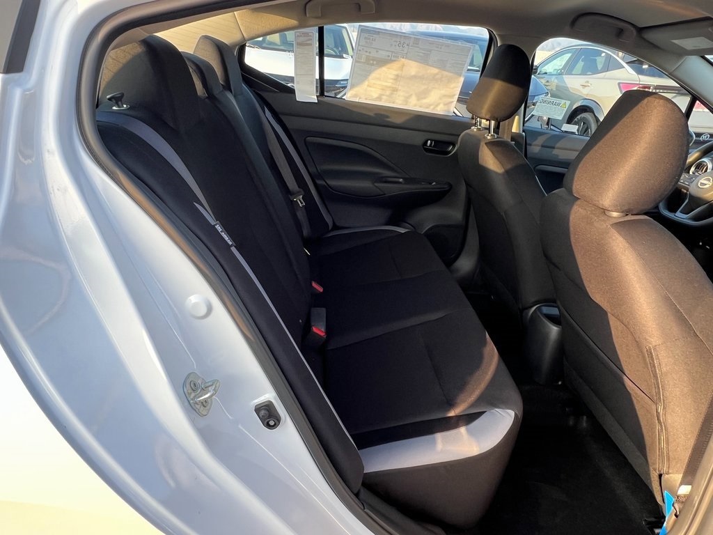 2025 Nissan Versa S Image 11 of 26