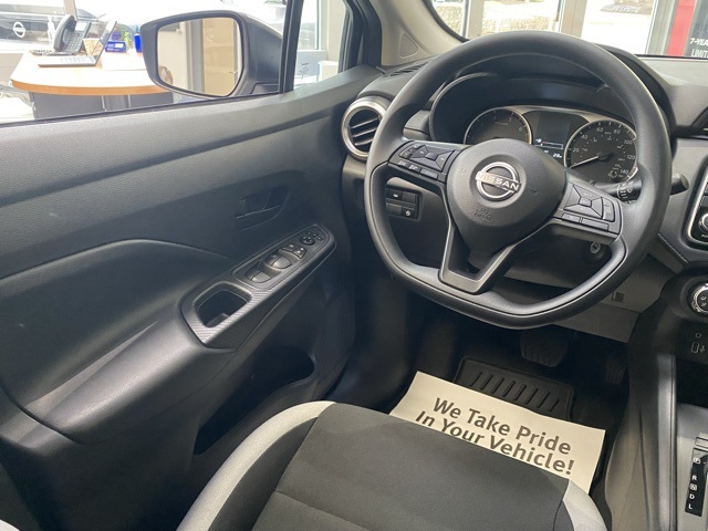 2025 Nissan Versa S Image 29 of 33