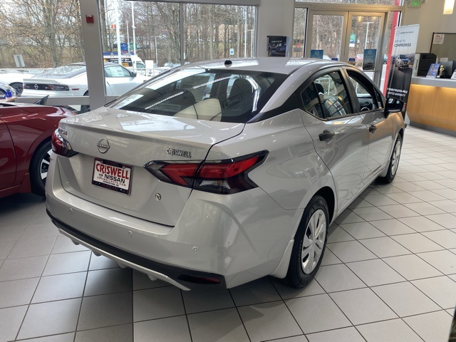 2025 Nissan Versa S Image 3 of 33