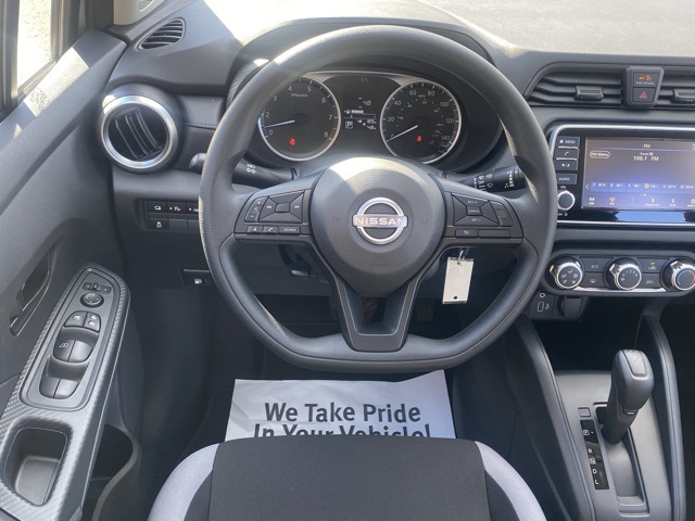 2025 Nissan Versa S Image 20 of 35