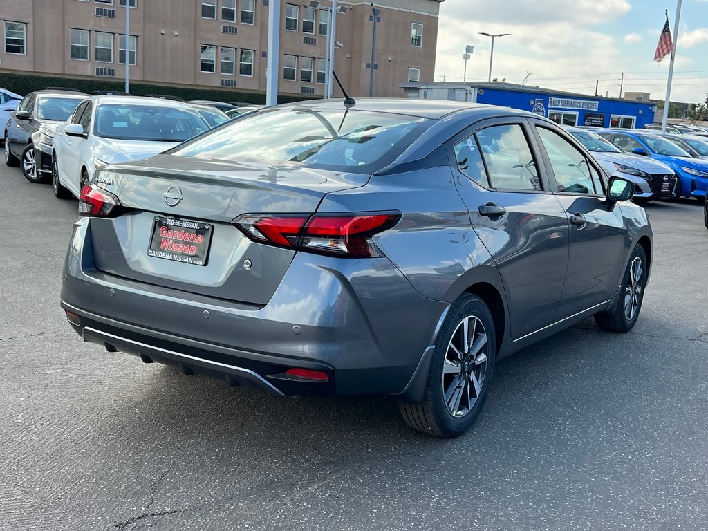 Vehicle image 6 of 27