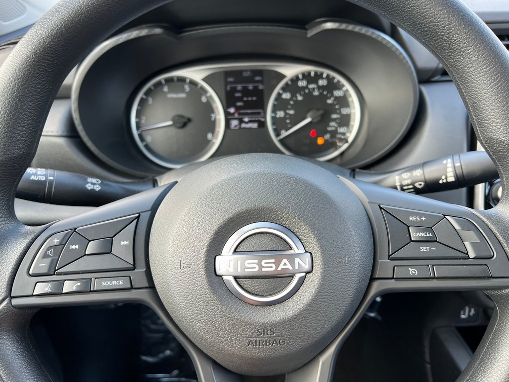 Vehicle image 19 of 27