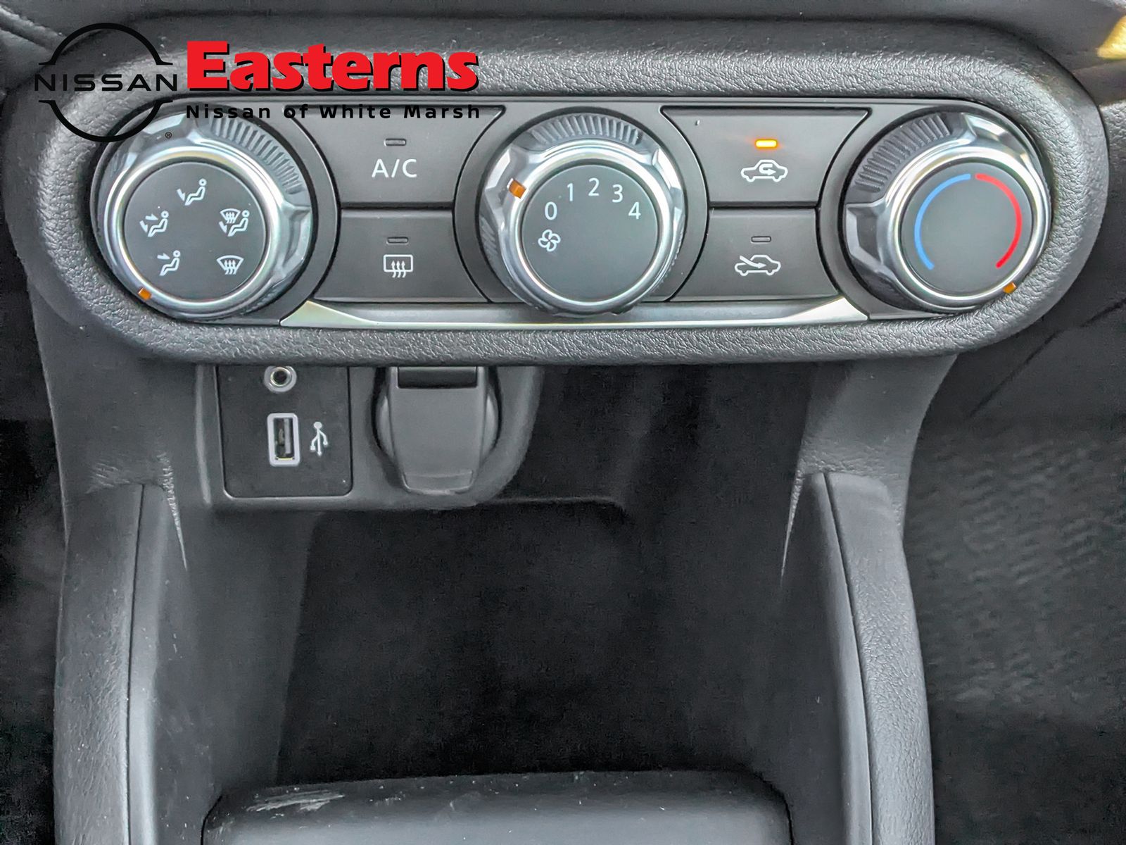 2025 Nissan Versa S Image 27 of 28