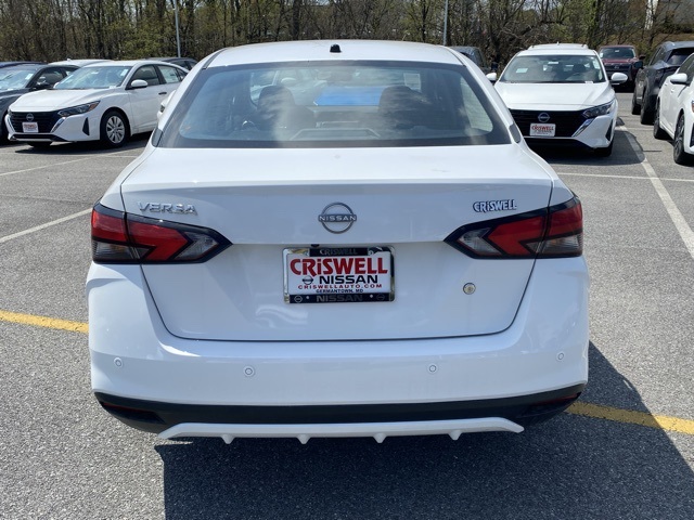 2025 Nissan Versa S Image 6 of 36