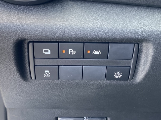 2025 Nissan Versa S Image 26 of 36