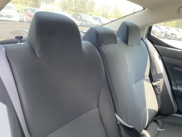 2025 Nissan Versa S Image 31 of 36