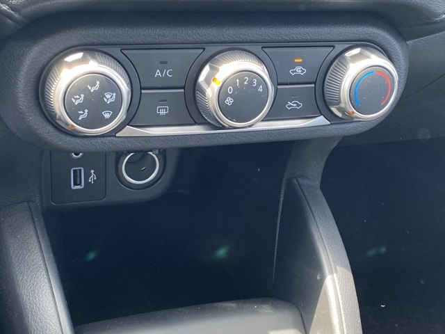 2025 Nissan Versa S Image 22 of 36