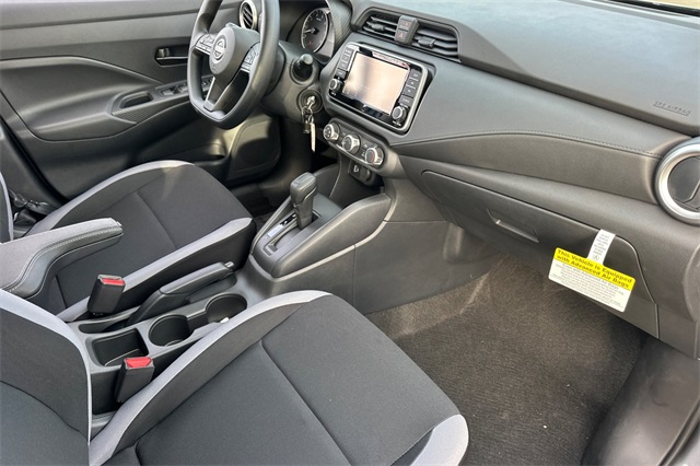 Vehicle image 12 of 20