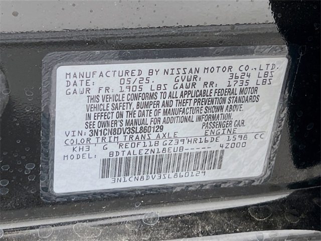 Vehicle image 27 of 32
