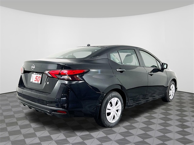 Vehicle image 5 of 32