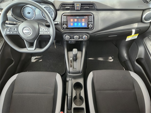Vehicle image 11 of 22