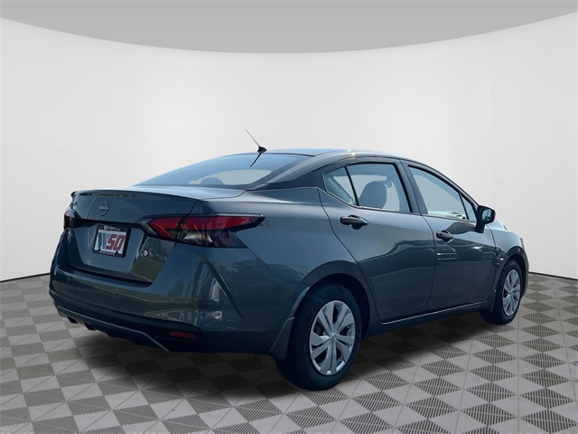 Vehicle image 5 of 32