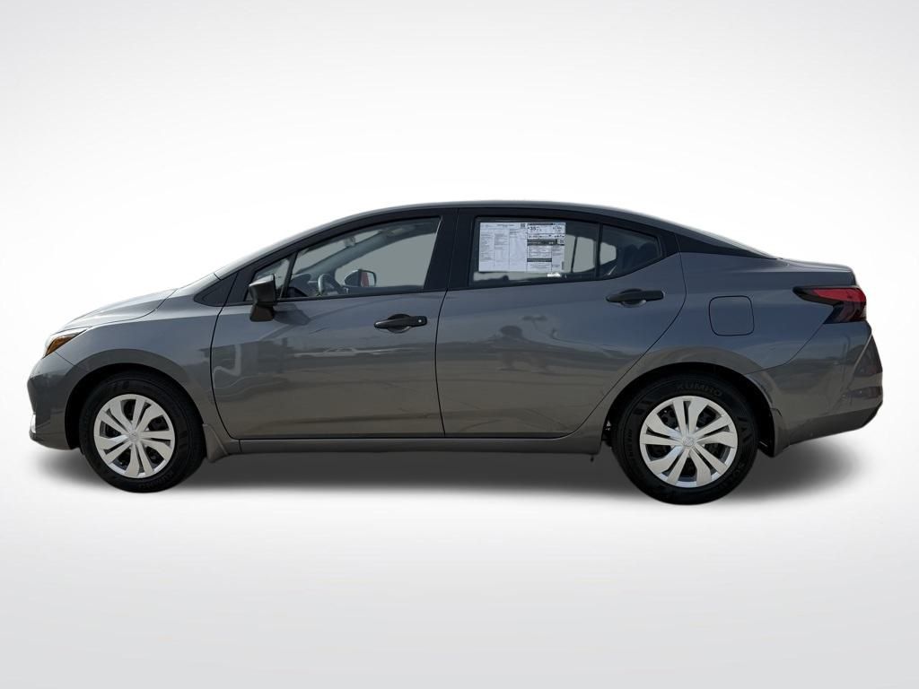 2025 Nissan Versa S Image 8 of 9