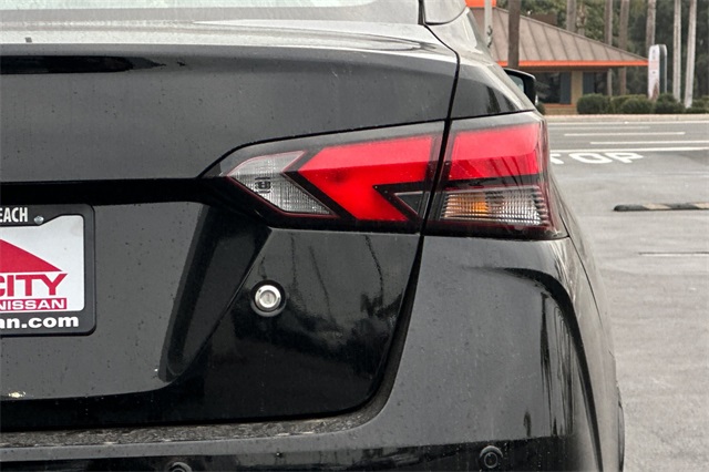 Vehicle image 19 of 19