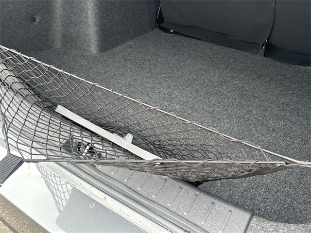 Vehicle image 28 of 41