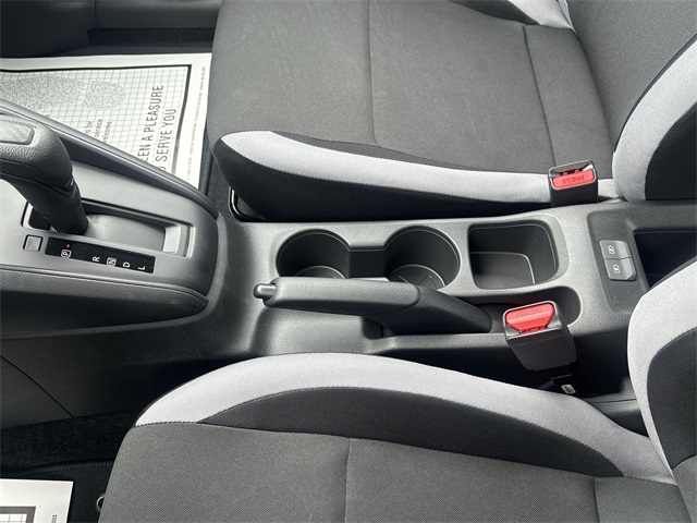 Vehicle image 34 of 41