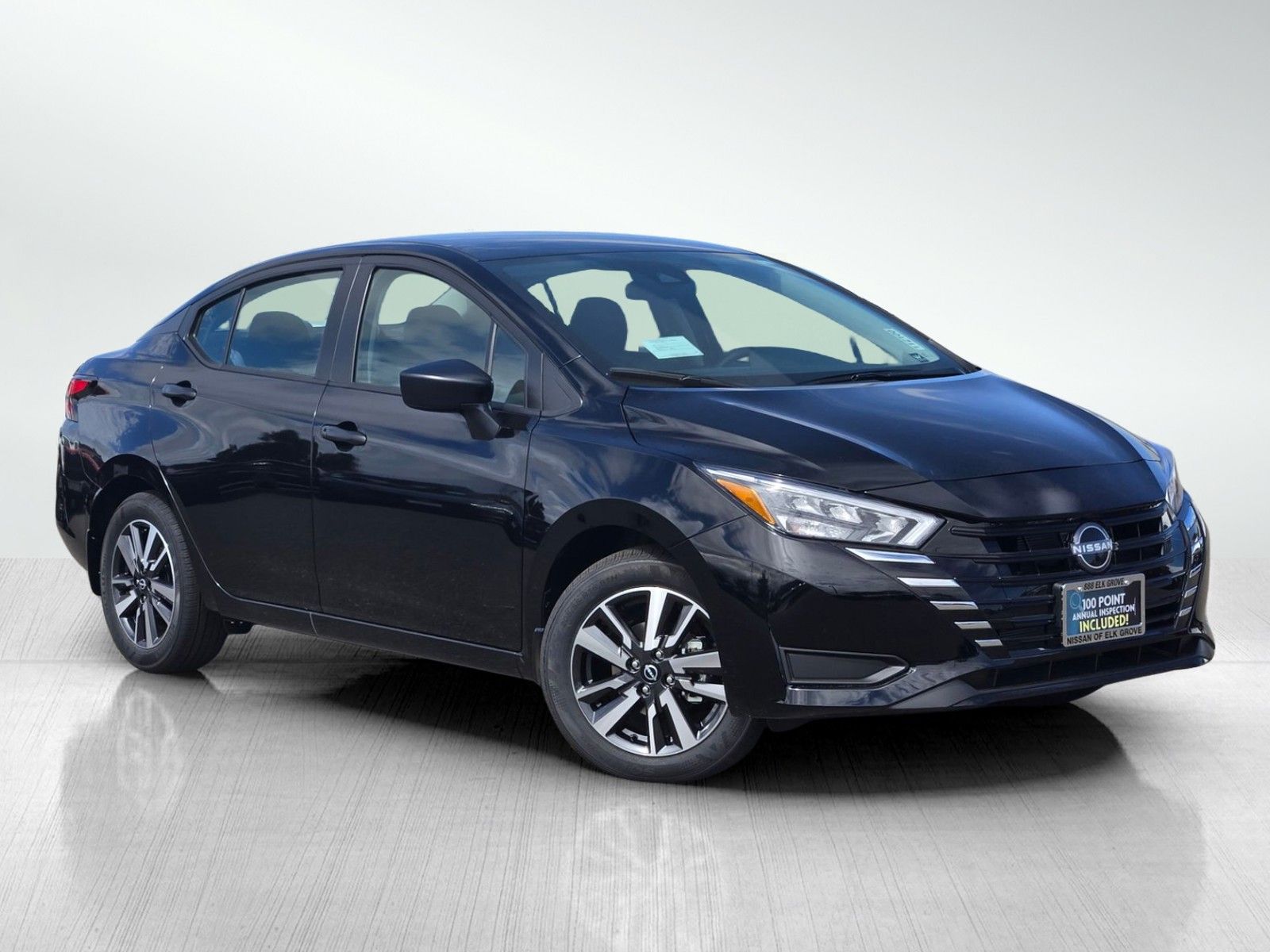 2025 Nissan Versa S Image 1 of 17