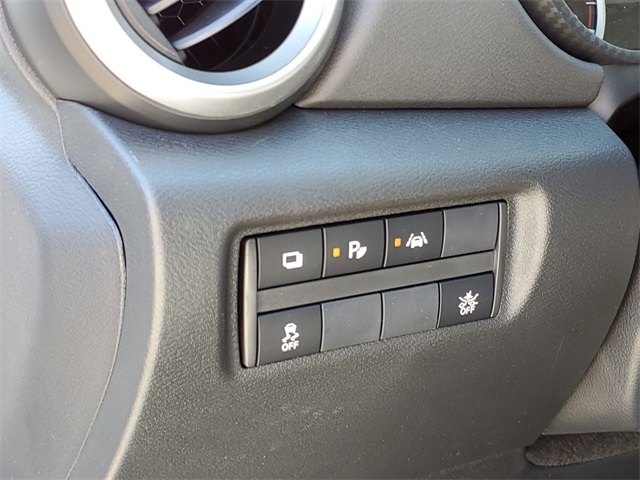 Vehicle image 7 of 30